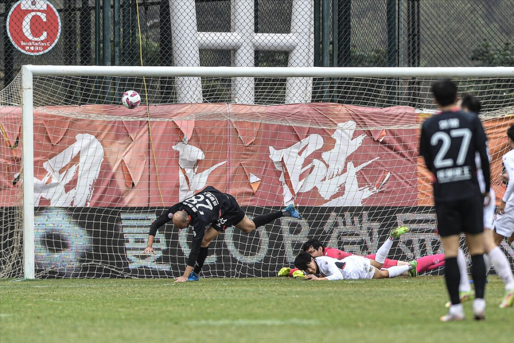  帕德博恩防线崩盘，主场惨败遭遇连败打击